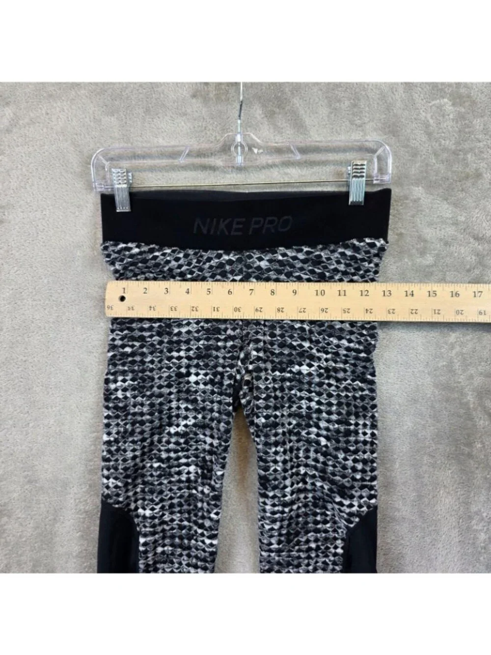 Nike Pro Hyperwarm Leggings Womens M Black Geometric Thermal Running Athletic